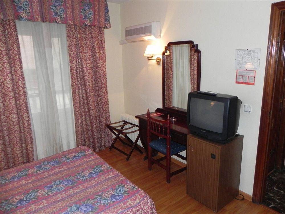 Ana Maria Hotel Гранада Екстериор снимка