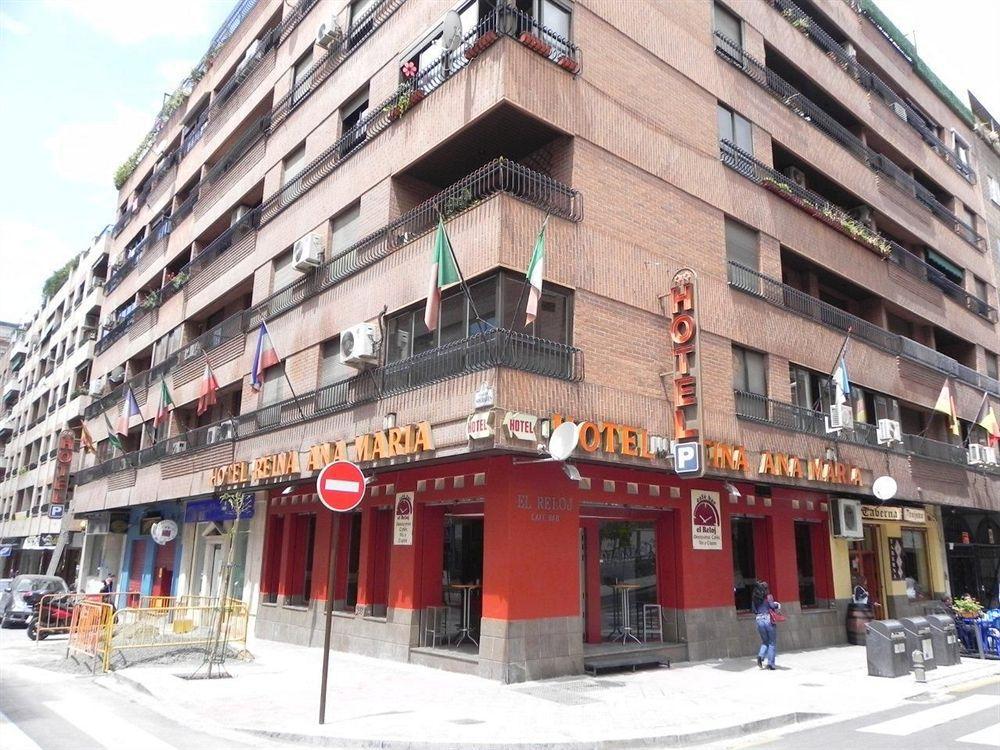 Ana Maria Hotel Гранада Екстериор снимка